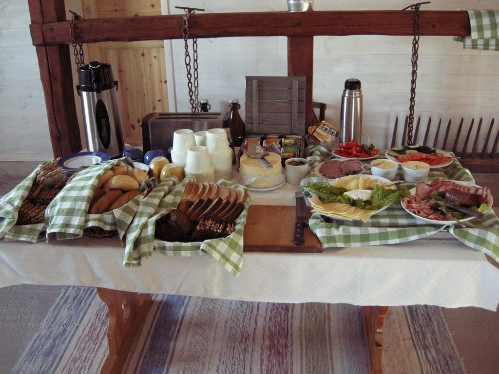 Augustas Bed & Breakfast Bed and Breakfast Falkenberg Exteriör bild